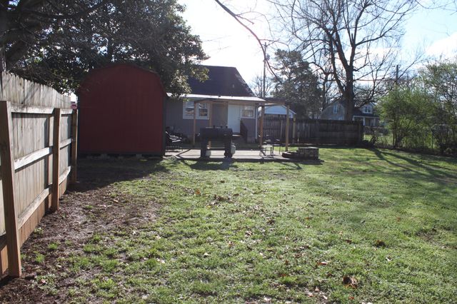 516 Wilson Ave, Lebanon, TN 37087