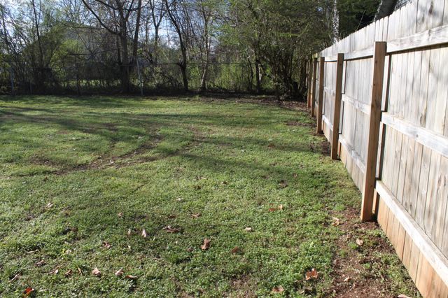 516 Wilson Ave, Lebanon, TN 37087