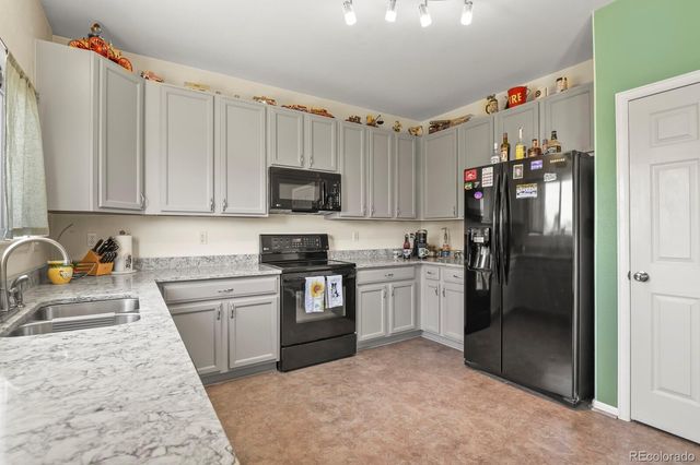22295 E Belleview Lane, Aurora, CO 80015