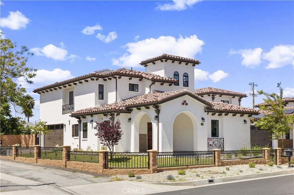 Image 2 of property listing at 5461 Sultana Avenue, Temple City, CA 91780