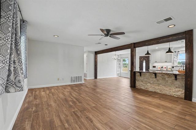 263 N Carolyn Drive, Choctaw, OK 73020