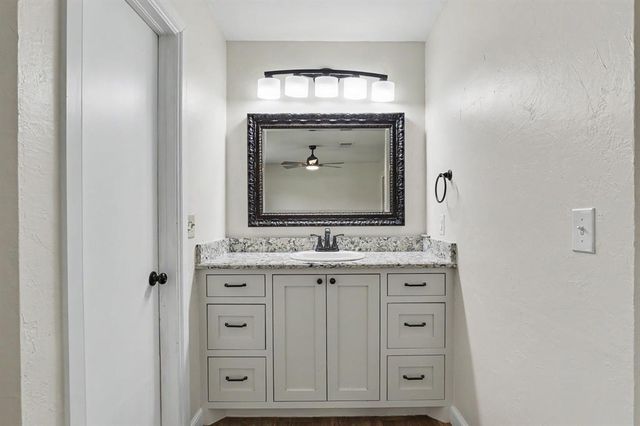 263 N Carolyn Drive, Choctaw, OK 73020