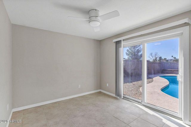 6318 S COLLEGE Avenue, Tempe, AZ 85283