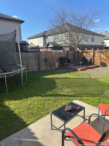 7643 Oak Chase, San Antonio, TX 78239