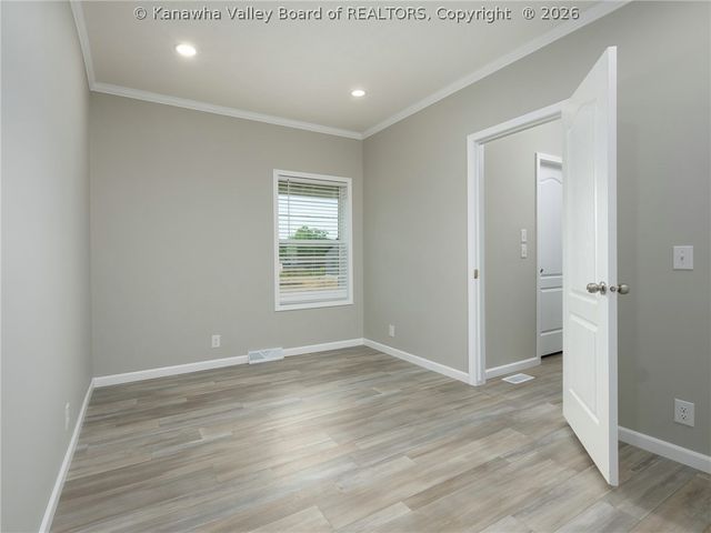 36 Cooper Way, Scott Depot, WV 25560
