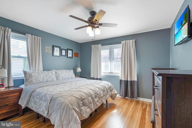 16 BONNIE RAE DR, Hamilton, NJ 08620