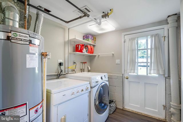 16 BONNIE RAE DR, Hamilton, NJ 08620