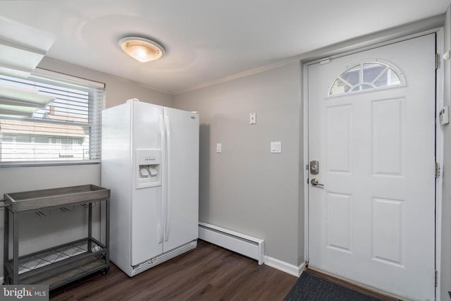16 BONNIE RAE DR, Hamilton, NJ 08620