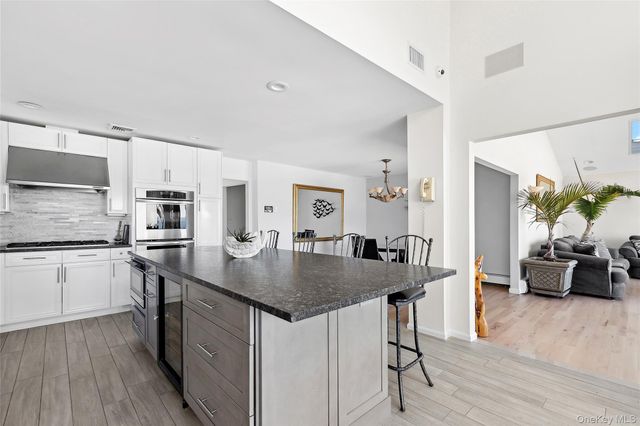 23 E Shore Drive, Bayville, NY 11709