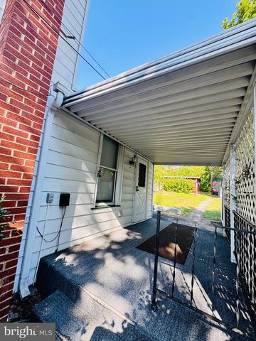 1819 WASHINGTON ST, Huntingdon, PA 16652