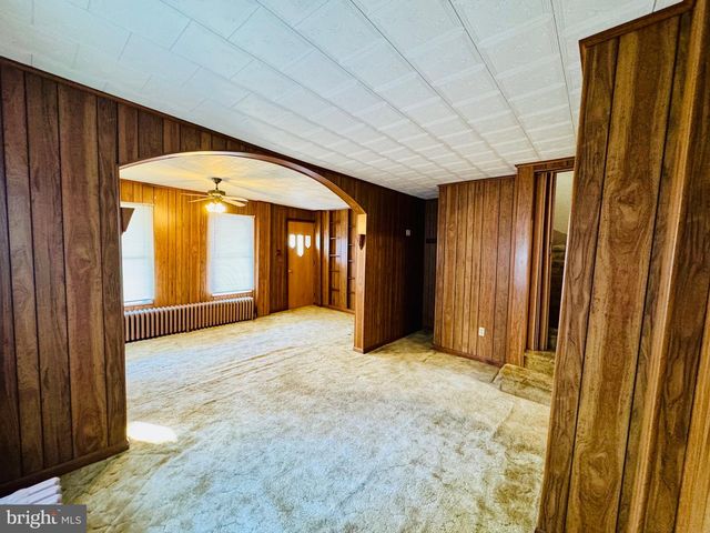 1819 WASHINGTON ST, Huntingdon, PA 16652