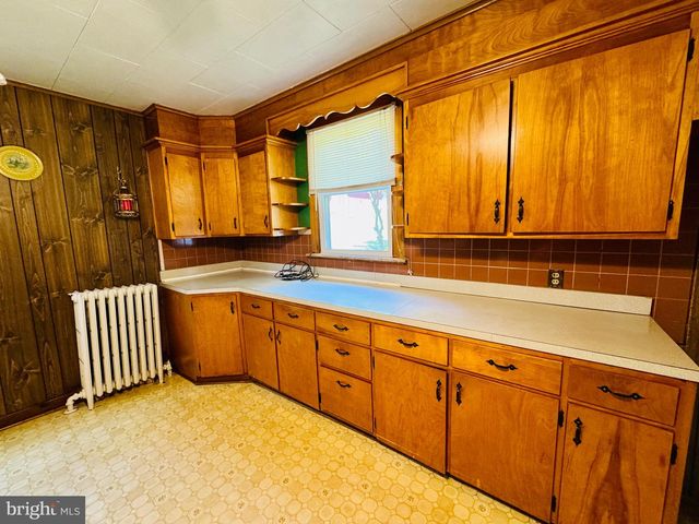 1819 WASHINGTON ST, Huntingdon, PA 16652