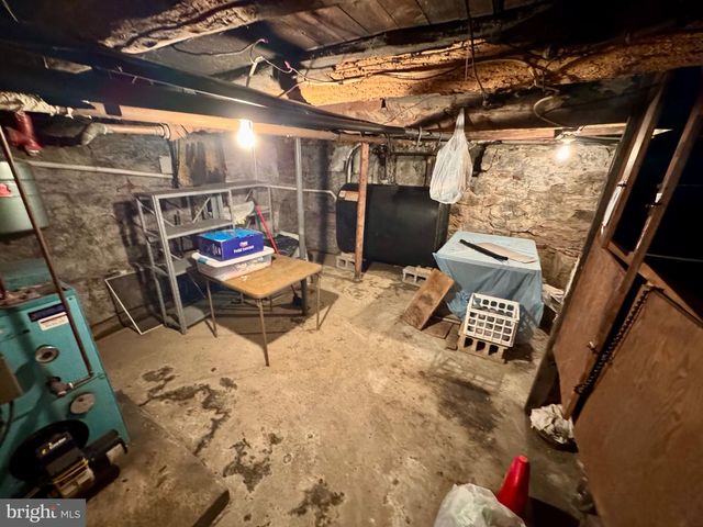 1819 WASHINGTON ST, Huntingdon, PA 16652