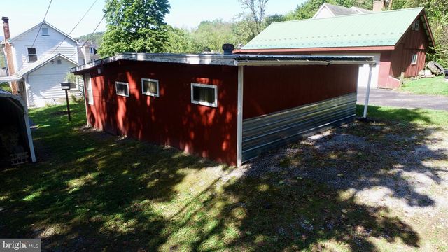 1819 WASHINGTON ST, Huntingdon, PA 16652