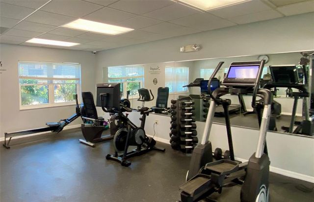 2911 PECAN AVENUE, Leesburg, FL 34748