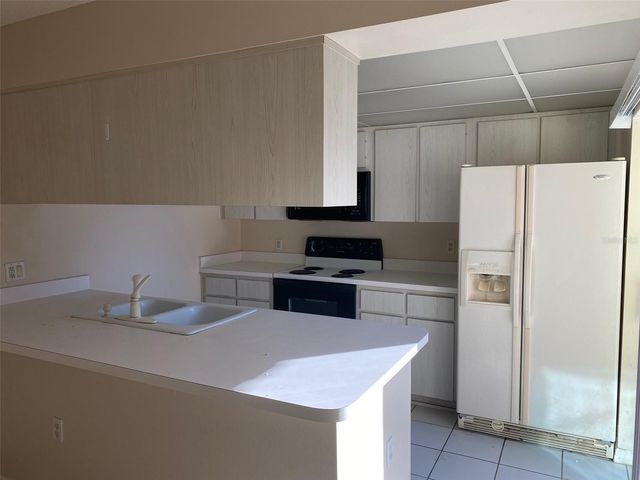 2911 PECAN AVENUE, Leesburg, FL 34748