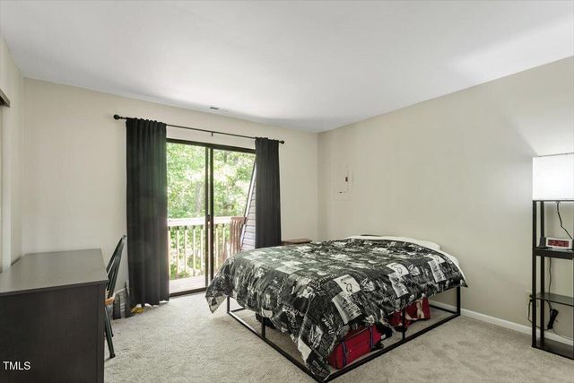 294 Summerwalk Circle, Chapel Hill, NC 27517