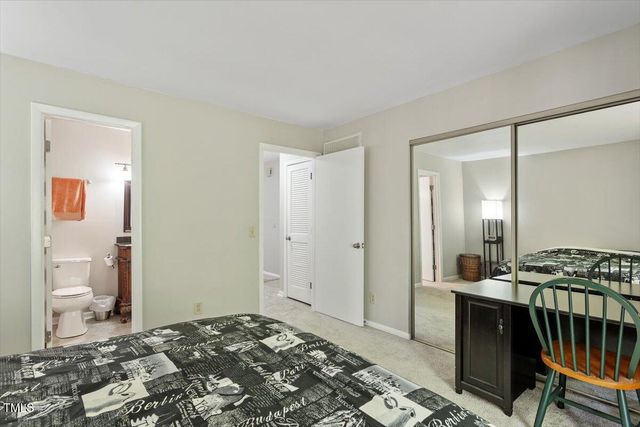 294 Summerwalk Circle, Chapel Hill, NC 27517