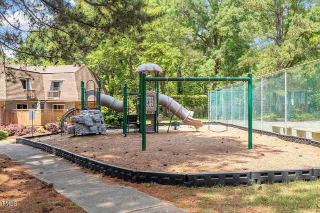 294 Summerwalk Circle, Chapel Hill, NC 27517