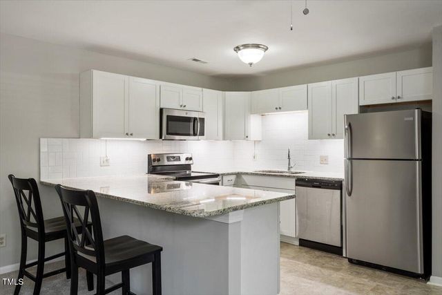 294 Summerwalk Circle, Chapel Hill, NC 27517