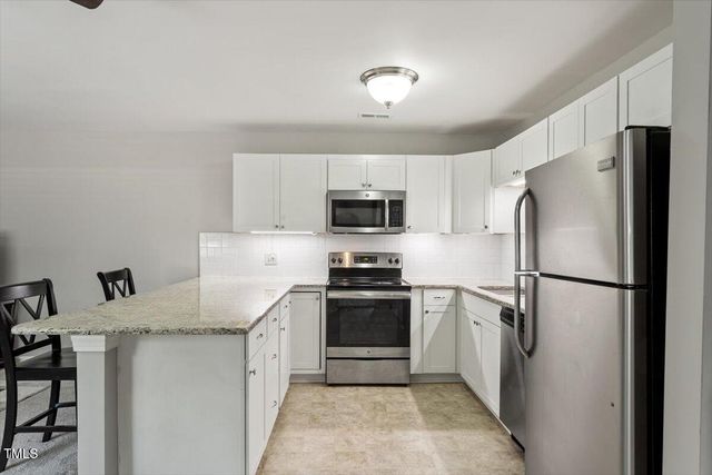 294 Summerwalk Circle, Chapel Hill, NC 27517