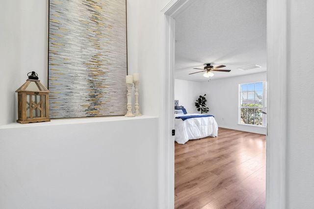 5432 E Brook Drive, Crestview, FL 32539