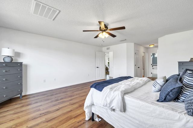 5432 E Brook Drive, Crestview, FL 32539