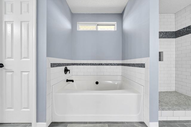 5432 E Brook Drive, Crestview, FL 32539