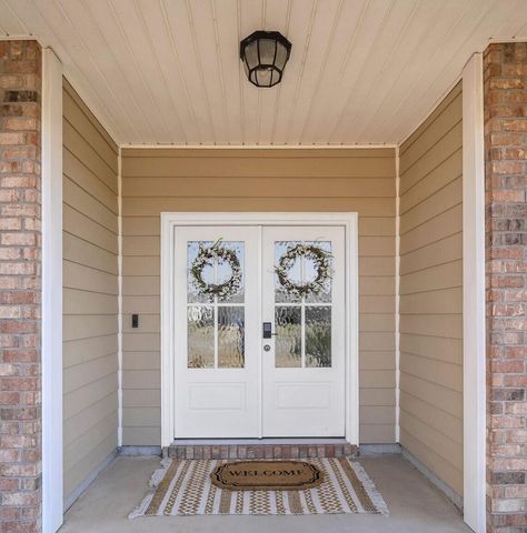 5432 E Brook Drive, Crestview, FL 32539