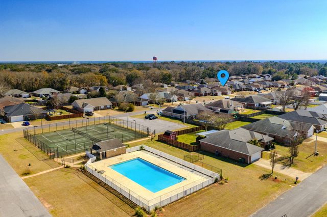 5432 E Brook Drive, Crestview, FL 32539