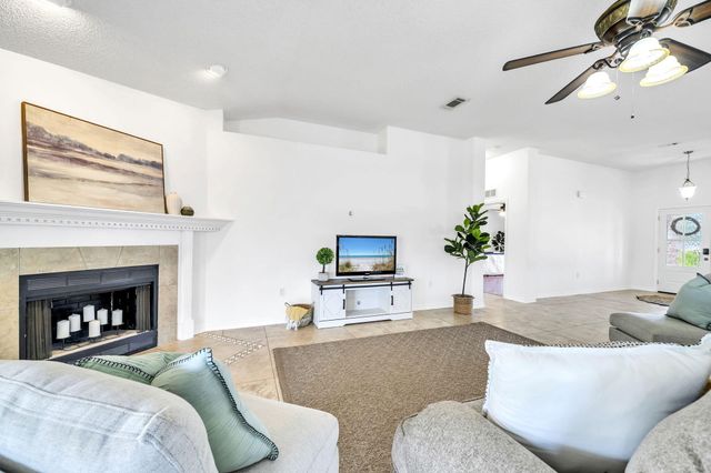 5432 E Brook Drive, Crestview, FL 32539