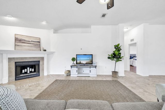 5432 E Brook Drive, Crestview, FL 32539