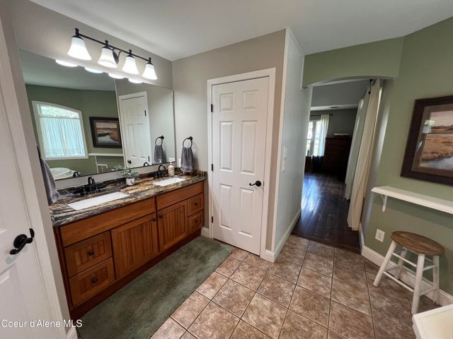 6786 E Cartwright RD, Coeur D'alene, ID 83814