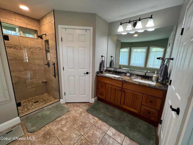 6786 E Cartwright RD, Coeur D'alene, ID 83814