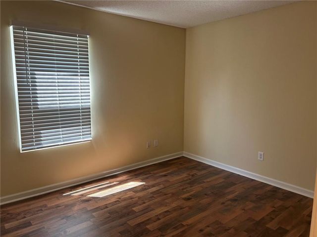 9775 Loblolly Lane, Roswell, GA 30075