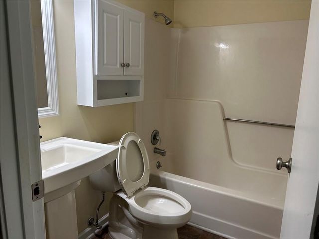 9775 Loblolly Lane, Roswell, GA 30075