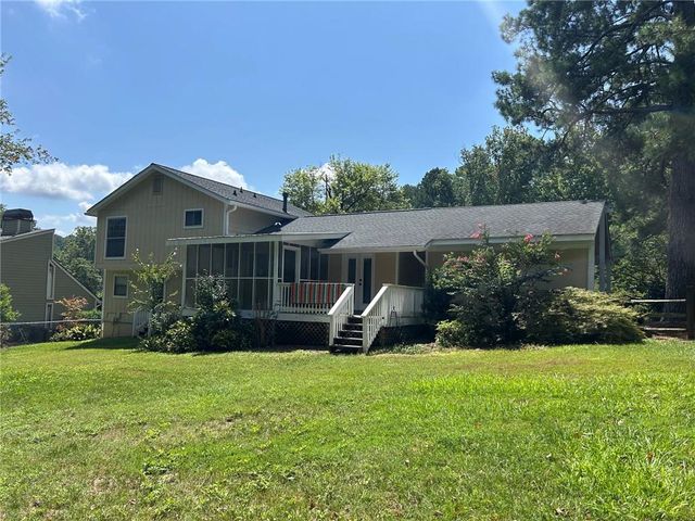 9775 Loblolly Lane, Roswell, GA 30075
