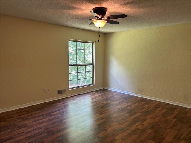 9775 Loblolly Lane, Roswell, GA 30075