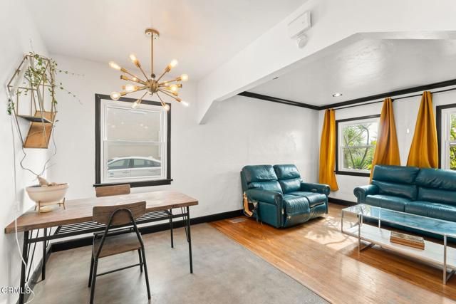 61 W Center Street, Ventura, CA 93001