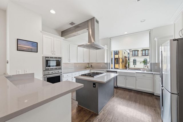 516 Asbury Street, Houston, TX 77007