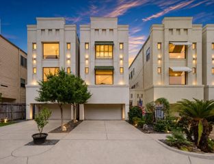 516 Asbury Street, Houston, TX 77007