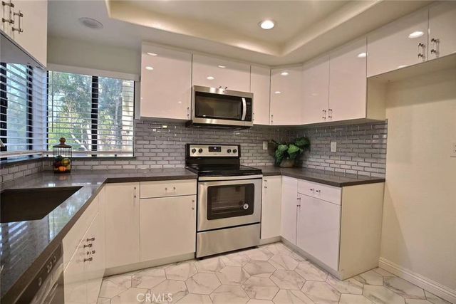 22795 Lakeway 513, Diamond Bar, CA 91765