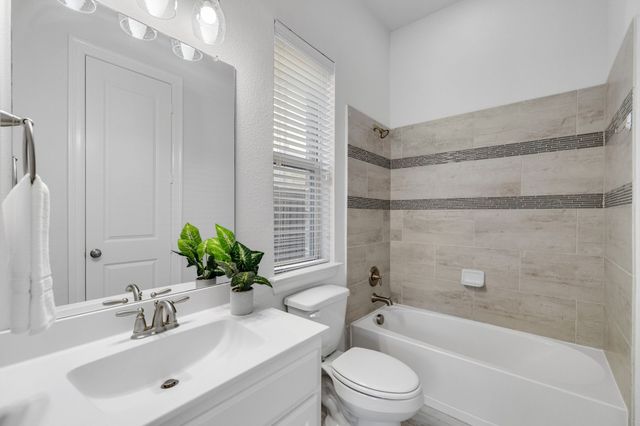 802 Davids Way, Allen, TX 75013