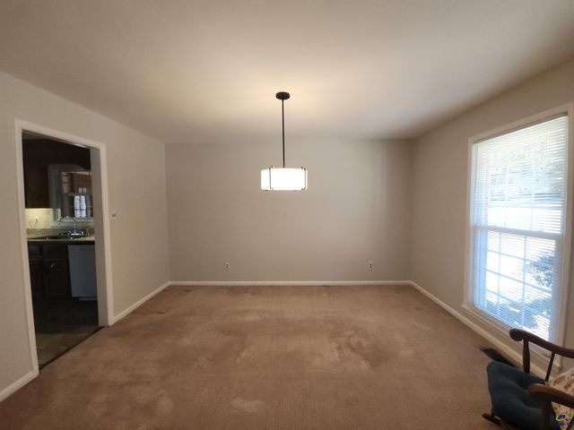 515 Kimberly Road, Warner Robins, GA 31088