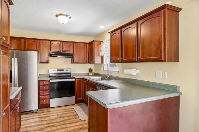 101 Lindemann Dr., Iowa City, IA 52245