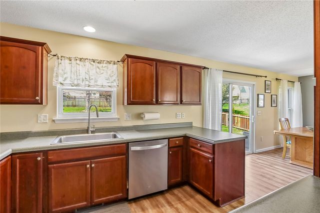 101 Lindemann Dr., Iowa City, IA 52245