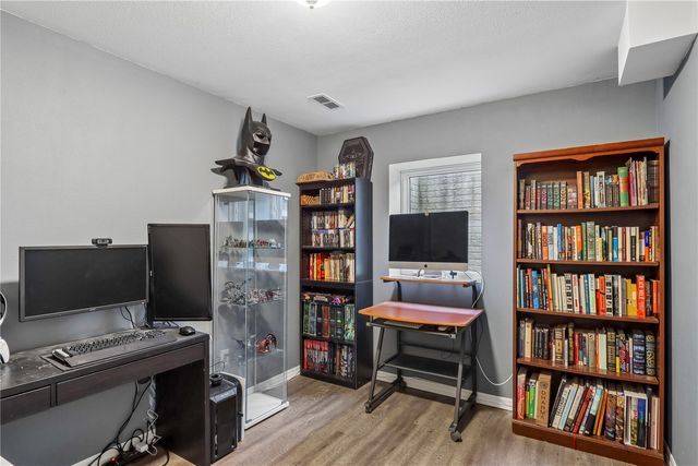 101 Lindemann Dr., Iowa City, IA 52245