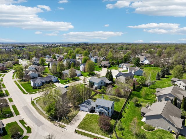 101 Lindemann Dr., Iowa City, IA 52245