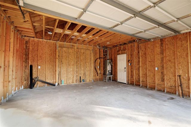 601 S Carroll Street, La Porte, TX 77571