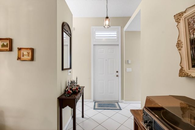 26 Sausalito Drive, Boynton Beach, FL 33436